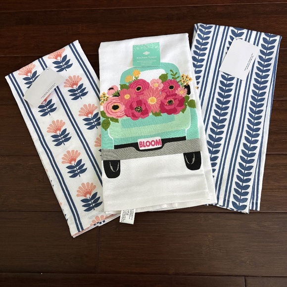 Other - New with tag spring kitchen towels